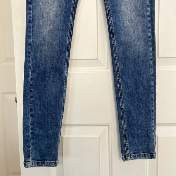 Tailor Made Albany Ultra High Rise Skinny Jean 26 - Picture 4 of 15